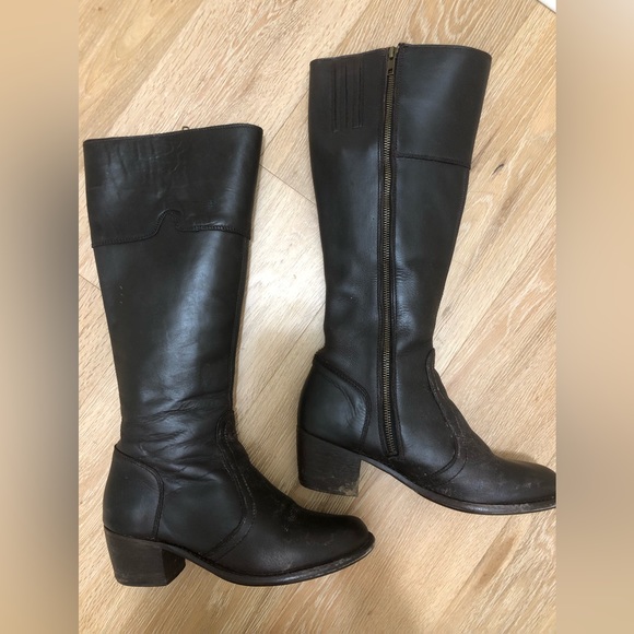 Hand crafted tall dark brown leather boots. Women’s size 10. - Picture 1 of 3